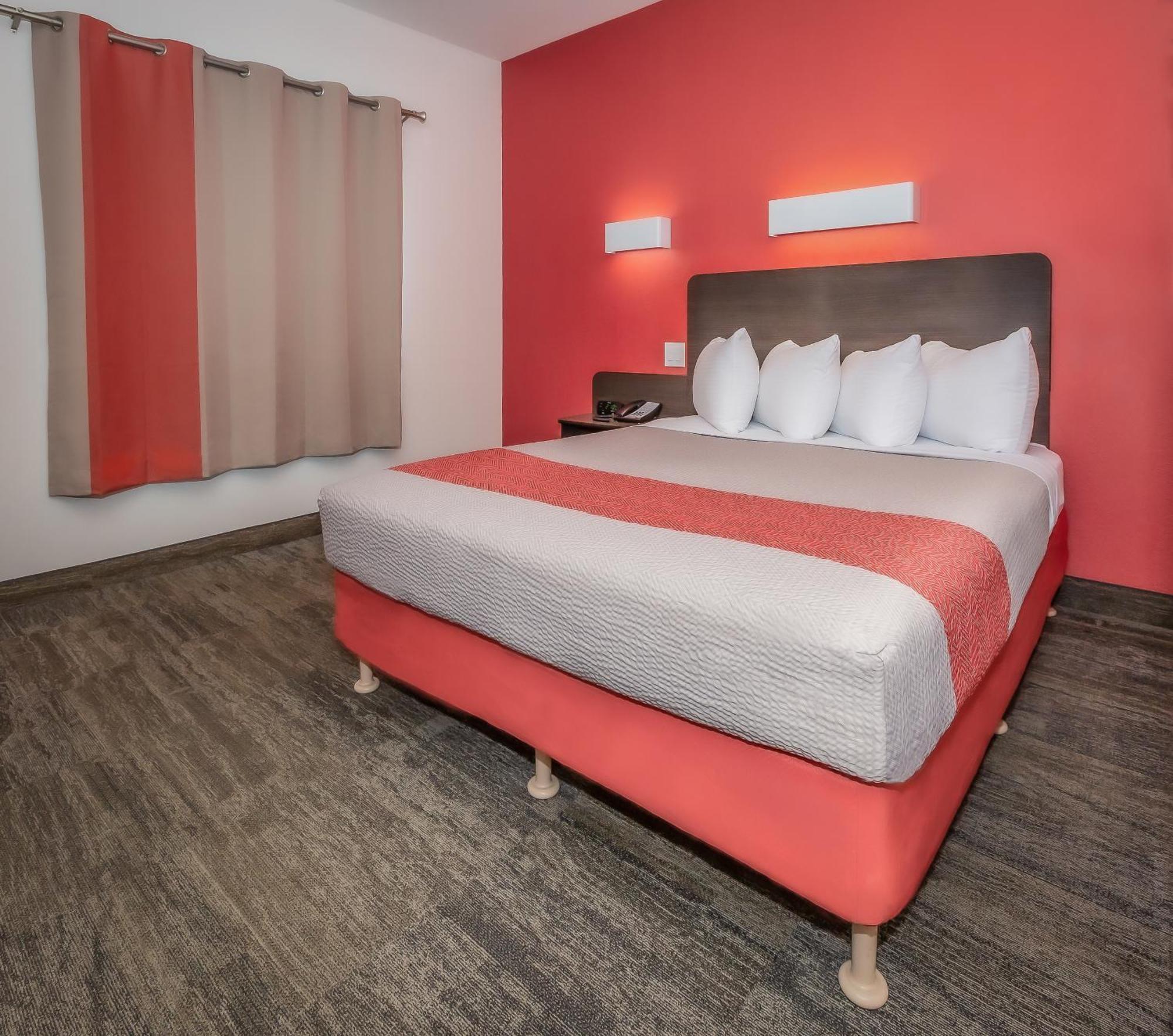 Motel 6-Saskatoon, Sk Екстер'єр фото