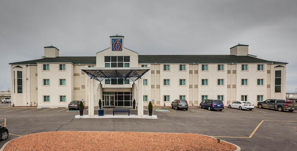 Motel 6-Saskatoon, Sk Екстер'єр фото